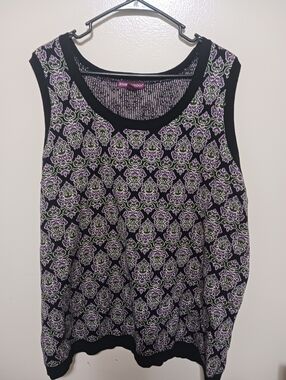 Jessica London Black Floral Knit Tank with Purple and Green Vest 22/24 A-19